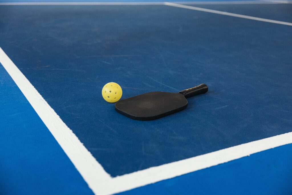 Can Pickleball Be Played On A Tennis Court?