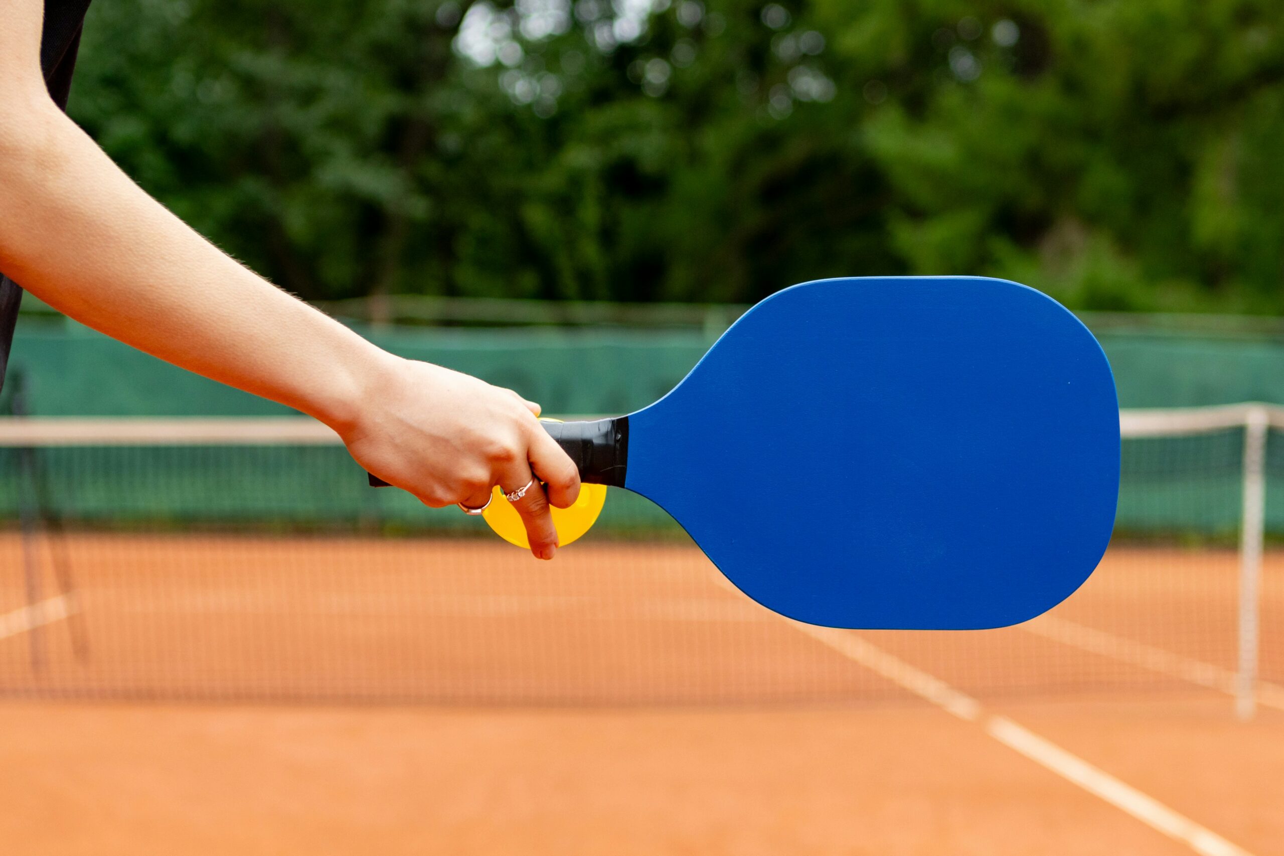 Can I Bounce The Ball Before I Serve In Pickleball